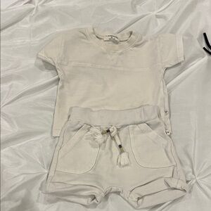 1+ In the family Baby T-Shirt and Shorts Set size 3mons